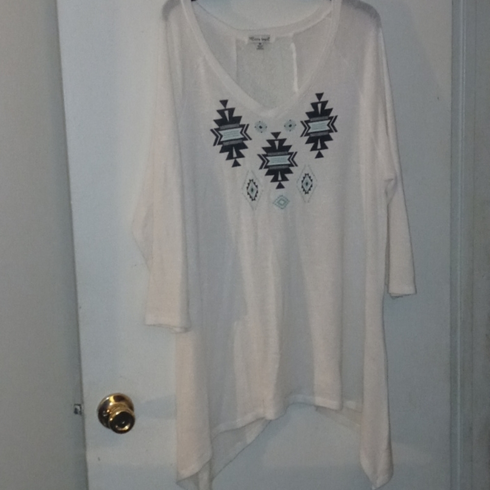Women plus size 3x shirt good condition